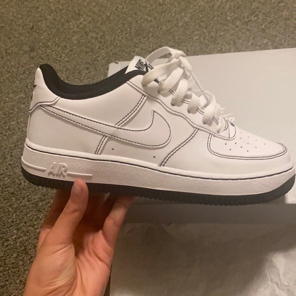 Nike Air Force 1 size 4 white and black - Picture 1 of 11